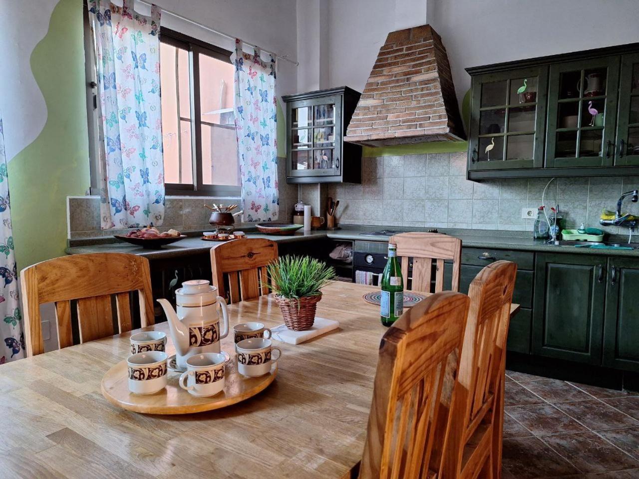 Casa Colores Accommodation Tenerife Канделария Екстериор снимка